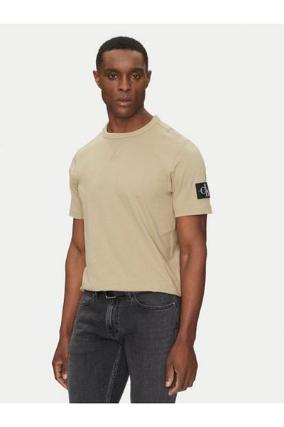 Calvin Klein Calvin Klein Men Brown Badge Regular Short Sleeve T-Shirt