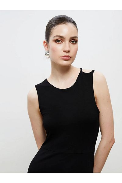 LC Waikiki Soulife Black Crew Neck Dress with Back Window