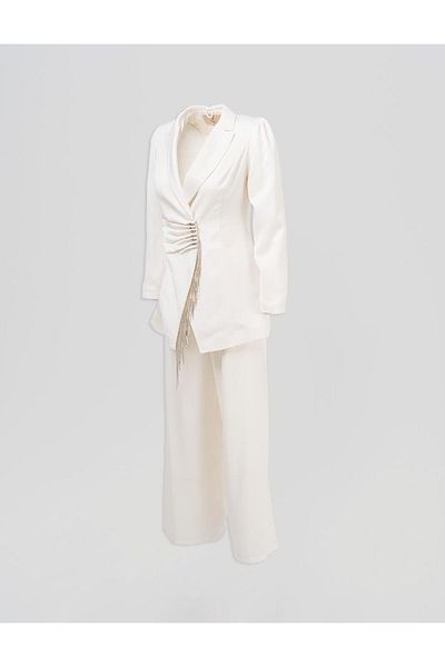 Kayra Tassel Detailed Satin Double Suit Ecru