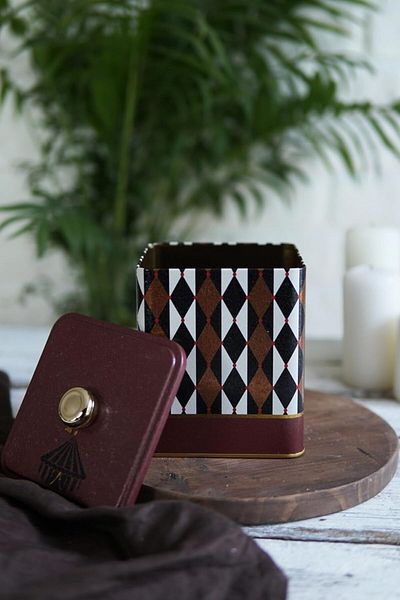 Mena Rise Şirinshop Circus Patterned Square Metal Storage Container 12X12 cm (Circus) 1108107