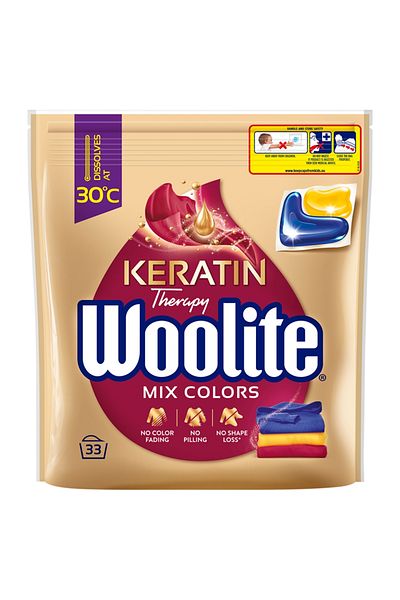 Woolite Colors laundry capsules for colors with keratin 33pcs
