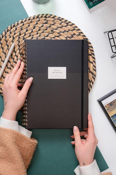 Mena Rise Diyar-Ifırsatshop 20X28 Spiral Hard Cover Elastic Striped Notepad Black 1017157