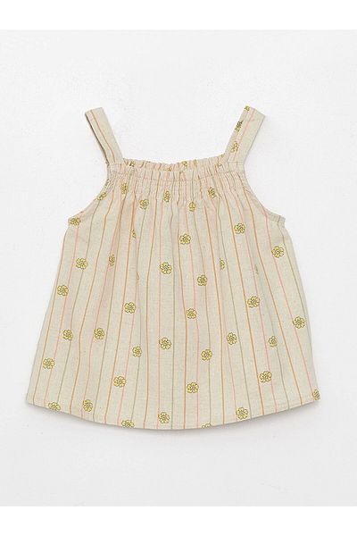 LC Waikiki Lcw Baby Ecru Square Neck Patterned Baby Girl Blouse and Shorts 2-Piece Set
