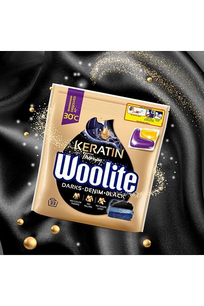 Woolite Dark laundry gel capsules with keratin 33pcs