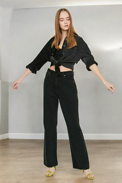Livik Francesca Women's Black Extra High Waist Stretchy Waist Comfortable Loose Leg Jeans