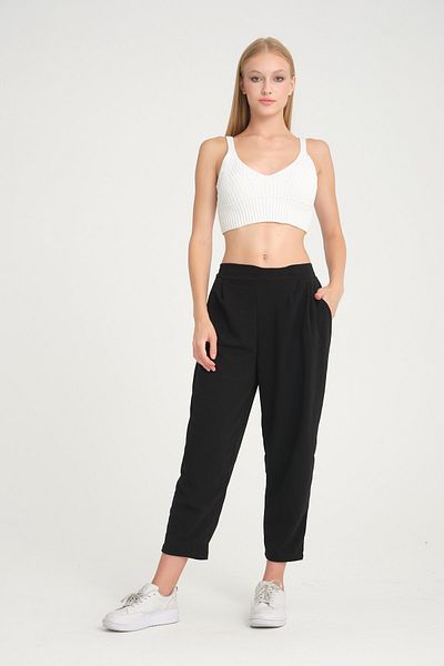Qenz Carrot Leg Trousers -Black