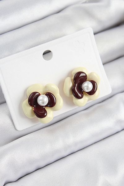 Toptan Bulurum Pearl Detailed Cream Brown Color Daisy Model Women's Earrings