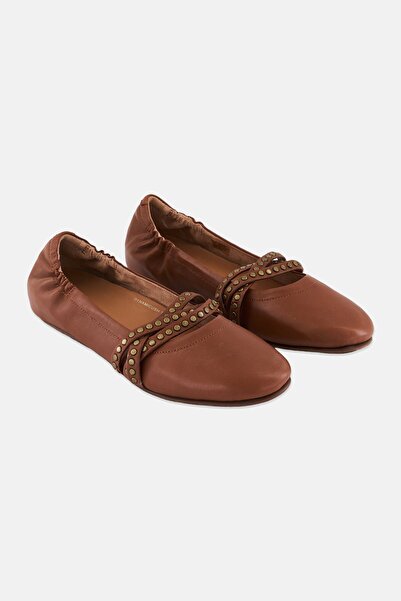 Fitflop Women Cognac Slip On Flats, Brown