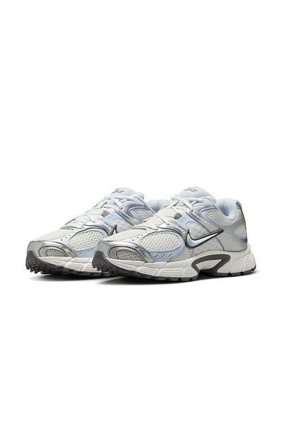 Nike V5 Rnr Women Casual Shoes White - Comfortable and Stylish Hq7901-103
