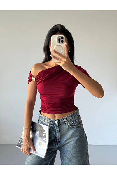 hazelin Bluză de damă Bordeaux asimetrică Drapelim Sandy cu accesorii pentru umeri HZL25S-FRY123231