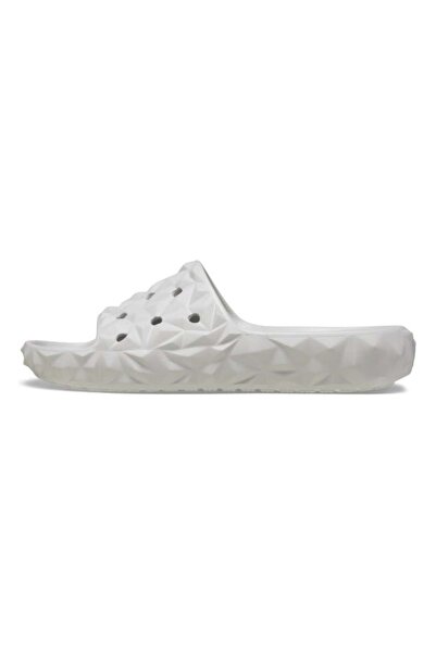 Crocs Classic Geometric Slide v2 Slippers - Atmosphere