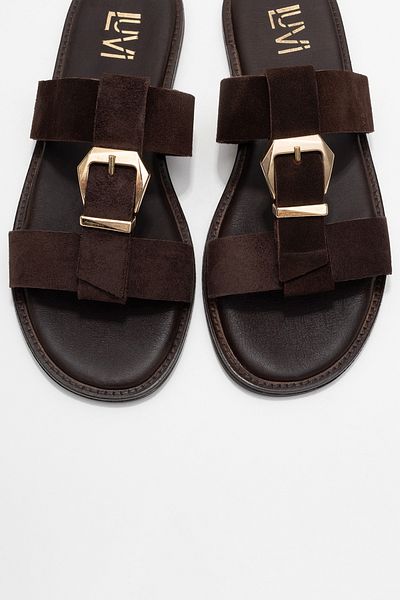 LuviShoes Γυναικείες παντόφλες SVETA καφέ σουέντ αγκράφα από γνήσιο δέρμα