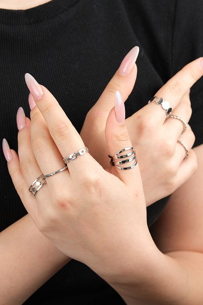 Jack Ferrero Women's Silver Color Non-Removable Ring Set