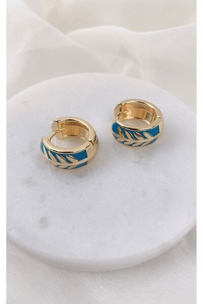 Sacha Accessories أقراط دائرية من الذهب الفيروزي بنمط أوراق الشجر