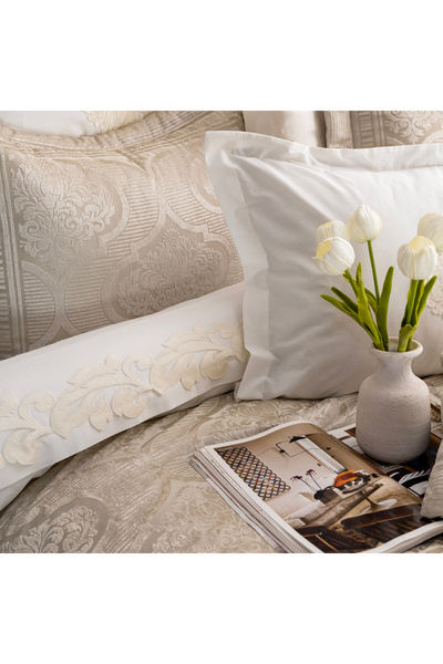 Schafer Home Anna Dowry Set 11 Pieces-Ecru