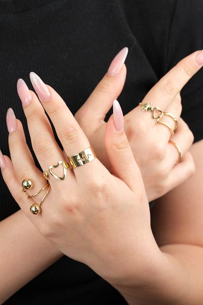 Jack Ferrero Women's Gold Color Non-Fade Ring Set