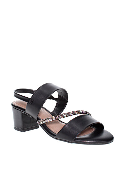 Beira Rio Women's Low Heel Sandals – Elegant & Comfortable Footwear for Daily...