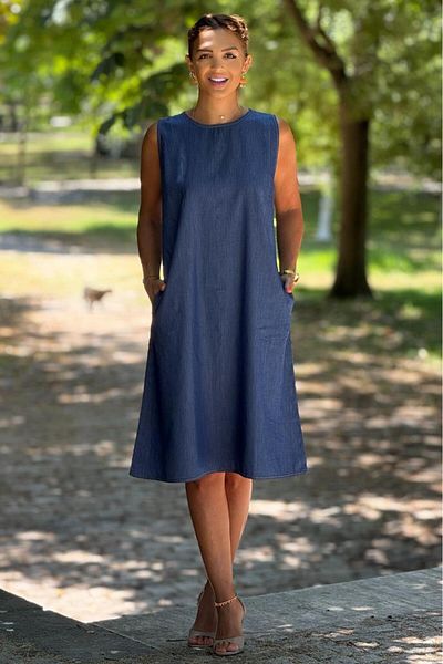 Nevin Kaya Moda Rochie din bumbac 100% culoare denim cu mâneci zero