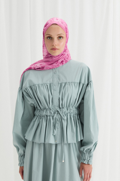 cs camellia scarf Şal din crep de mătase Valeria - Roz