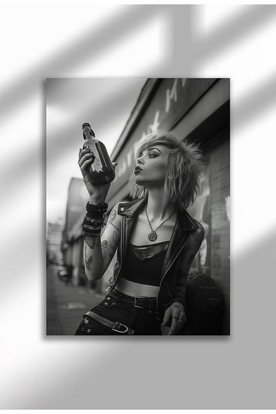 21mxm Vintage Photography Poster, Feminist Street Style, Black & White Canvas, Rebel Muse 2025