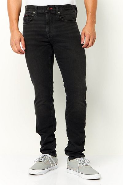 Tommy Hilfiger Men Slim Fit Washed Stretchable Jeans, Black