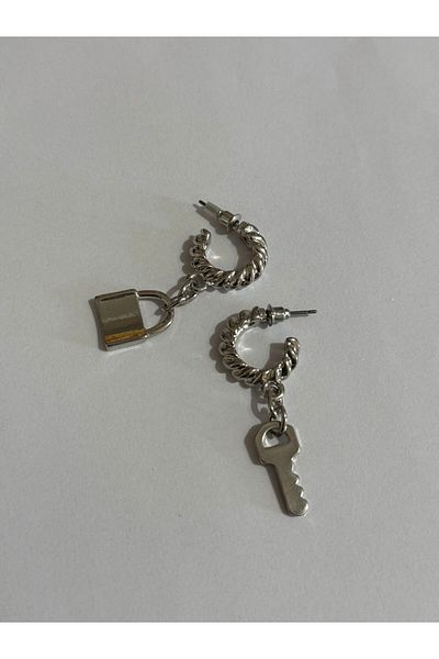 Koton Key Detail Earrings