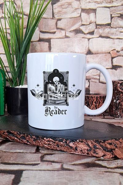 giftkonsept The Reader Classic Printed Book Lover Reader Gift Printed Tea Coffee Presentation Mug Cup