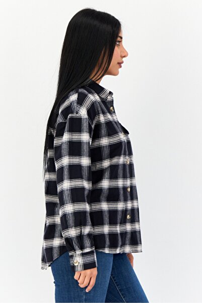 Giordano Women Spread Collar Long Sleeve Plaid Shirt, Multicolor