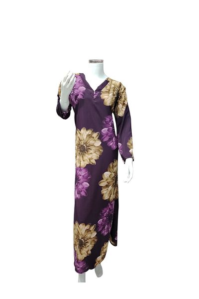 Lia Tasarım Comfortable, elegantly embroidered jalabiya