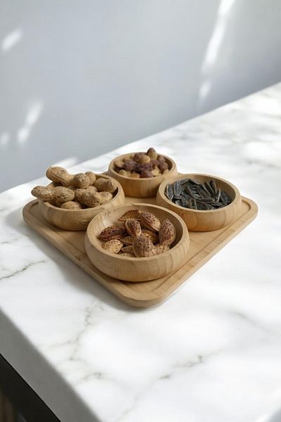 UCR HOME Natural Bamboo Round 4-Piece Bowl Snack Breakfast Set with Presentation Tray