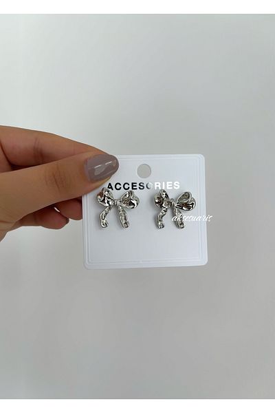 aksesuaris Minimal Bow Earrings