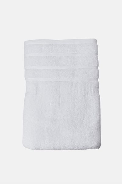 Kathy Ireland 1 Piece Textured Bath Towel, White