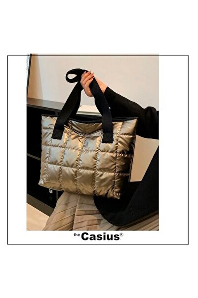 The Casius. Shoulder tote bag, quilted checkered pattern, length 42 cm, gold color