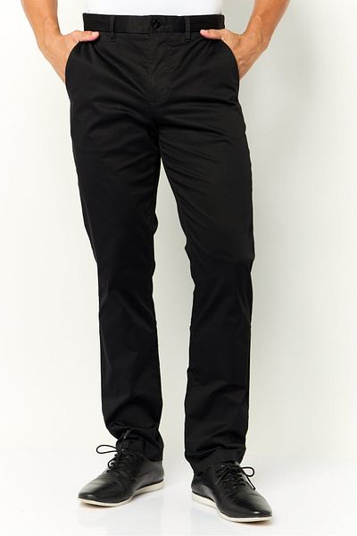 Tommy Hilfiger Men Straight Fit Plain Chino Pants, Black