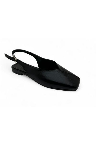 DOSA SHOES Women's Pointed Toe Ballerinas-Black