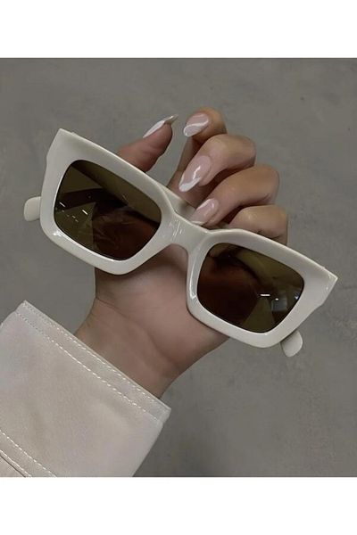 AychaAksesuar Cream Color Square Sunglasses