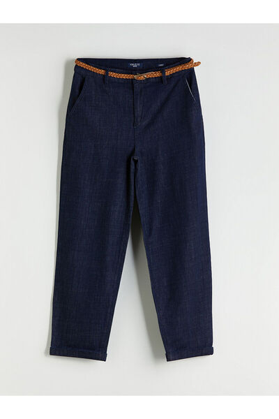 LC Waikiki Beli Kemerli Carrot Fit Kadın Jean Pantolon