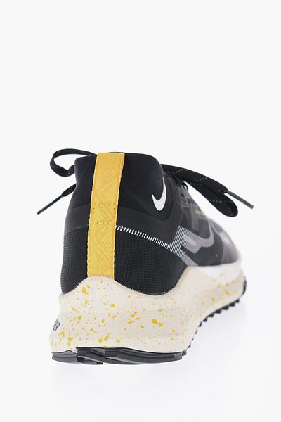 Nike Contrast Sole Fabric Pegasus Trail 4 Low-Top Sneakers