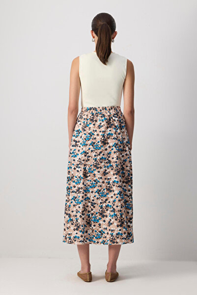 Touché Privé FUSTA CU MODEL DE FLORI