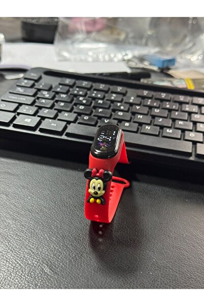 REVOPRO Figürlü Dijital Led Çocuk Saati Dokunmatik Ekranlı Su Geçirmez