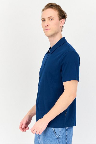 Vince Camuto Men Regular Fit Solid Quarter Zip Short Sleeves Polo Shirt, Teal Blue