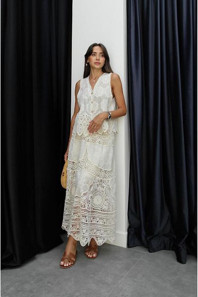 Havoş Natural Sinise Lace Detailed Vest Skirt Suit