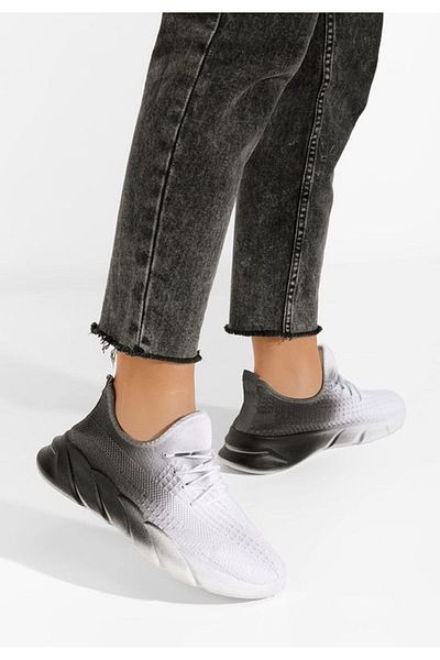 B T Shoes Women's black Oviedo sneakers