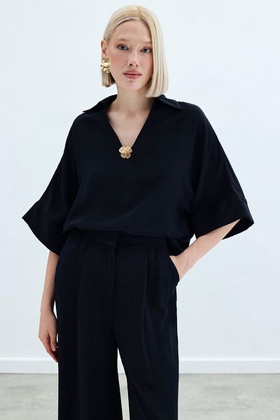 Sateen Casual Blouse with Accessories - Black