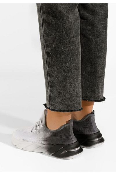 B T Shoes Women's black Oviedo sneakers
