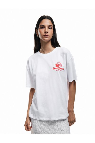 Koton Short Sleeve Crew Neck Cotton Oversize T-Shirt with Strawberry Print on the Back