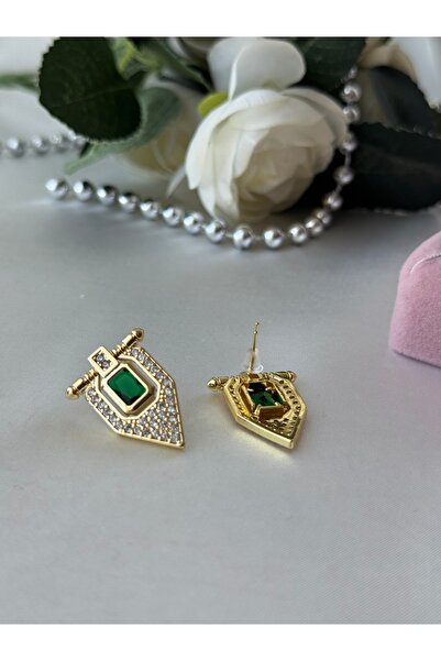 stainles steel Altın Renkli Zirkon Taşlı Ortası Yeşil Taşlı Tasarım Model Paslanmaz Çelik Küpe