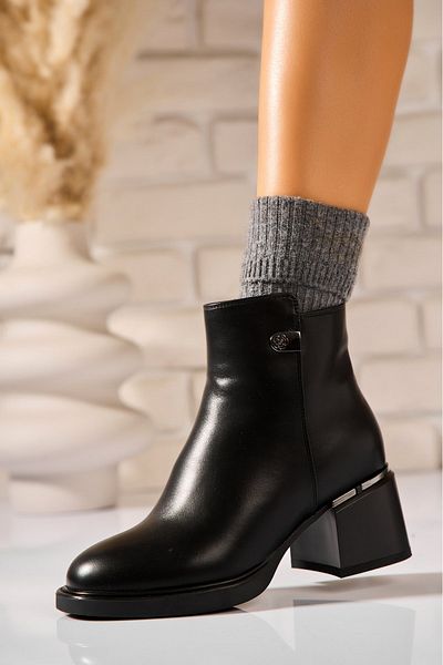 Joana Women's Black Fur-lined Ankle Boots Made of Ecological Leather Anila