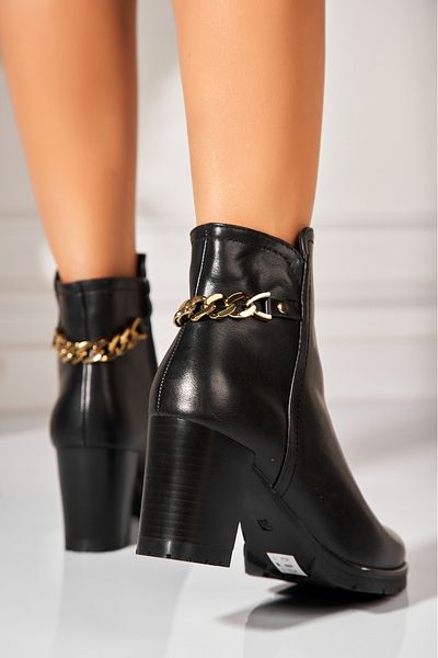 Joana Women's Black Fur-lined Ankle Boots Made of Amra Eco-Leather