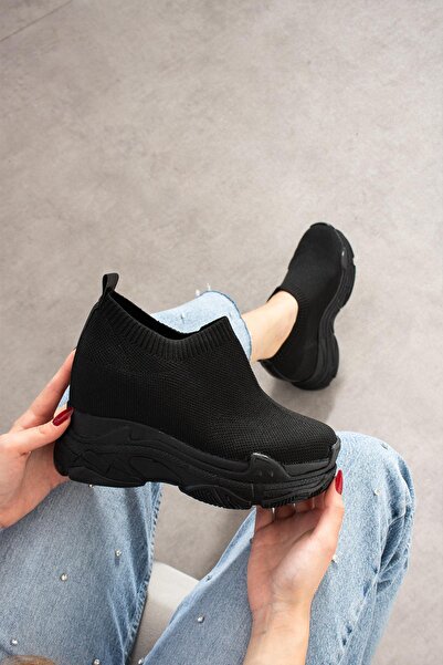 Modanizm حذاء رياضي بكعب مخفي أسود من Nexon